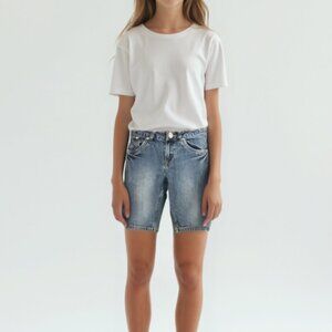 Levi’s girl  jeans shorts